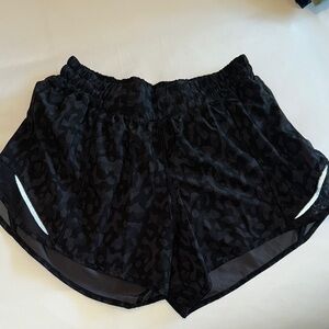 Lululemon Hottie Hot Shorts